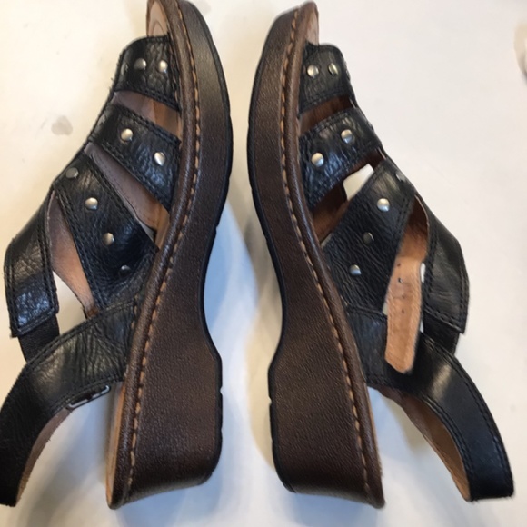 Nurture Black Leather Wedge Sandals Studded Shoes - Picture 9 of 11